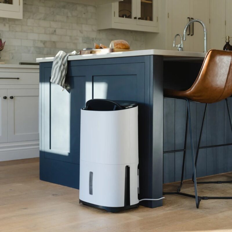 Meaco Arete Two 25L Smart Dehumidifier with Air Purifier Function - Image 3